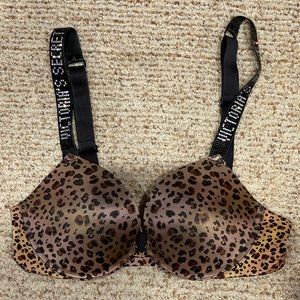 Victoria’s Secret bra